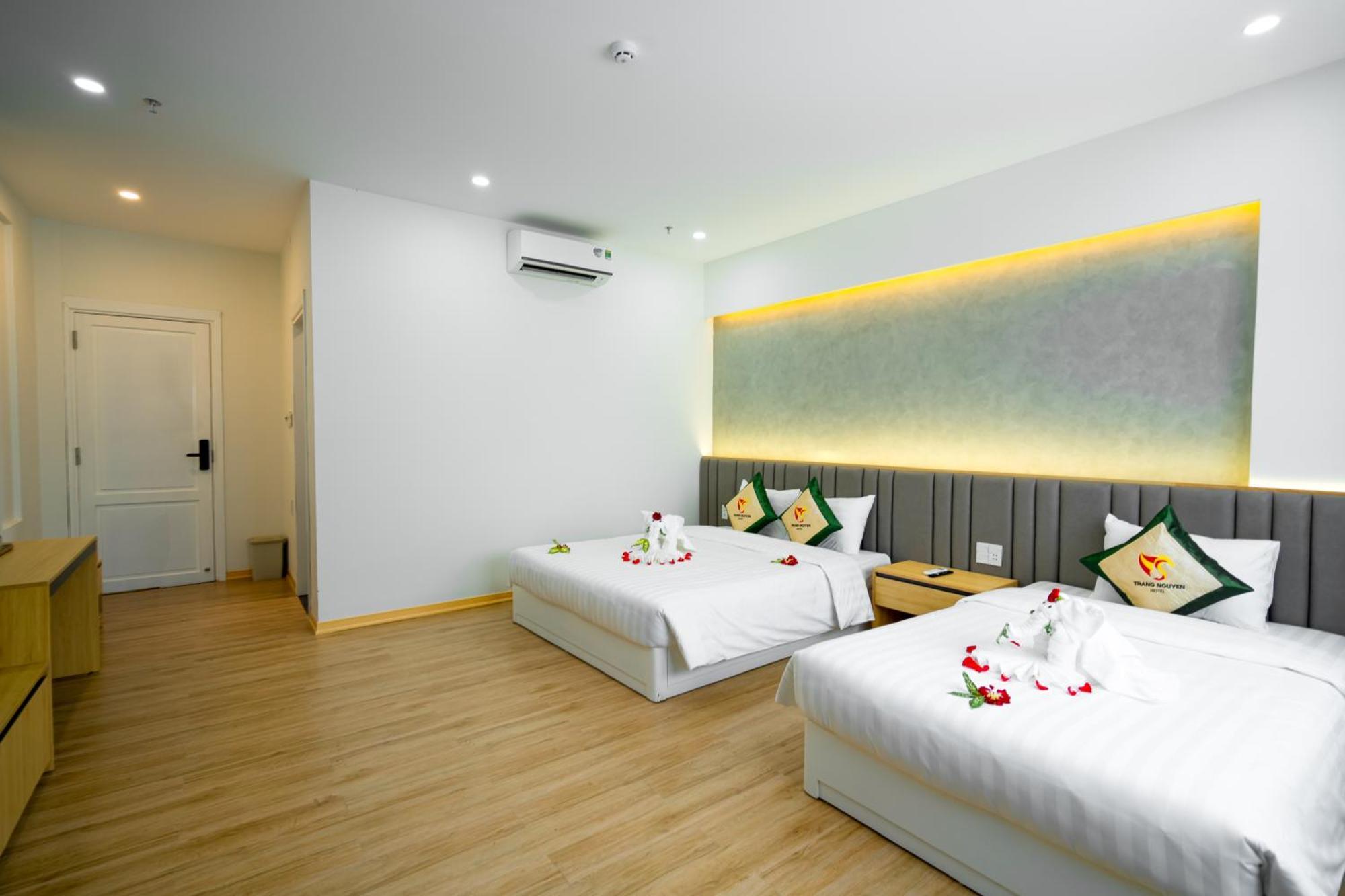Trang Nguyen Hue Hotel エクステリア 写真