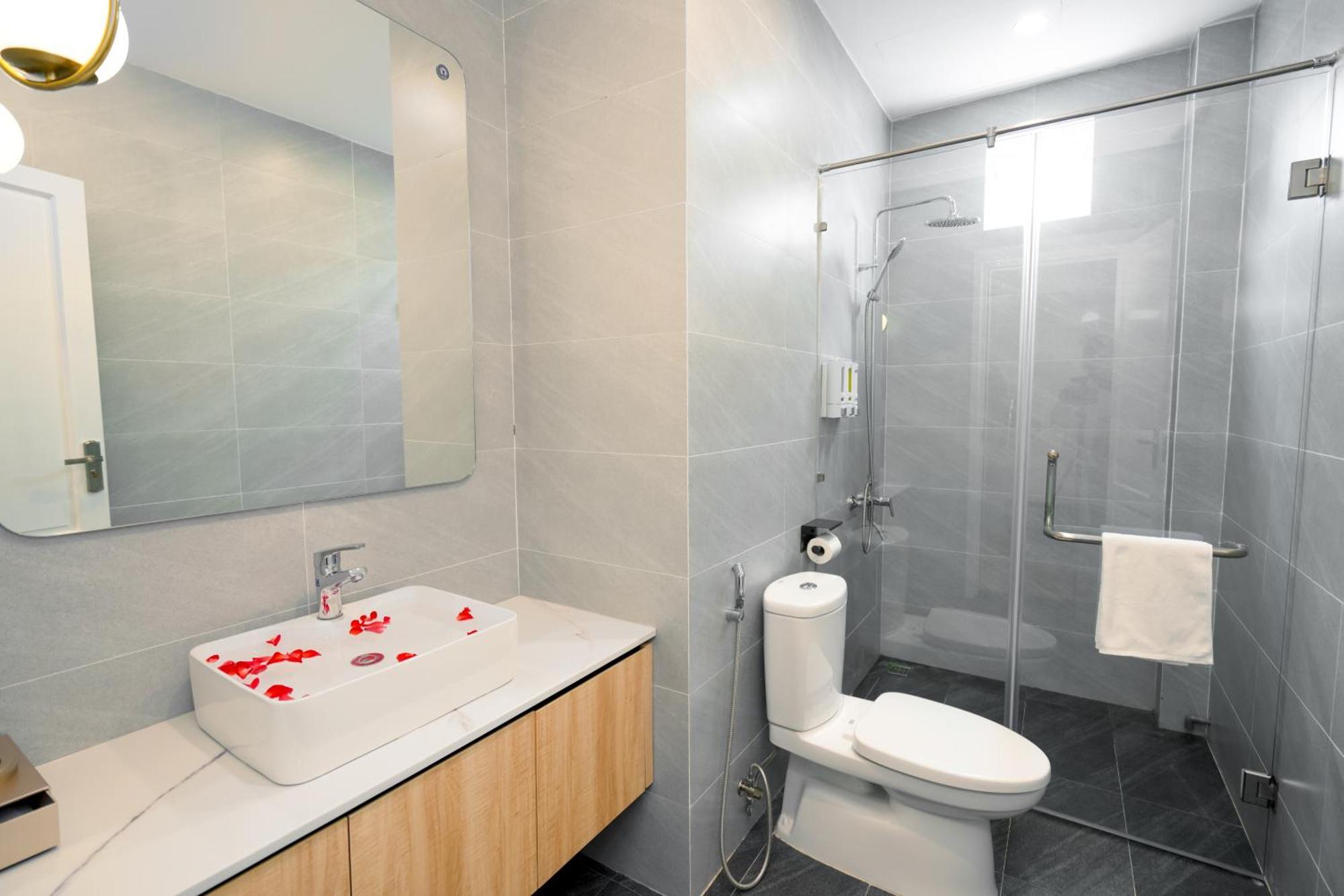 Trang Nguyen Hue Hotel エクステリア 写真