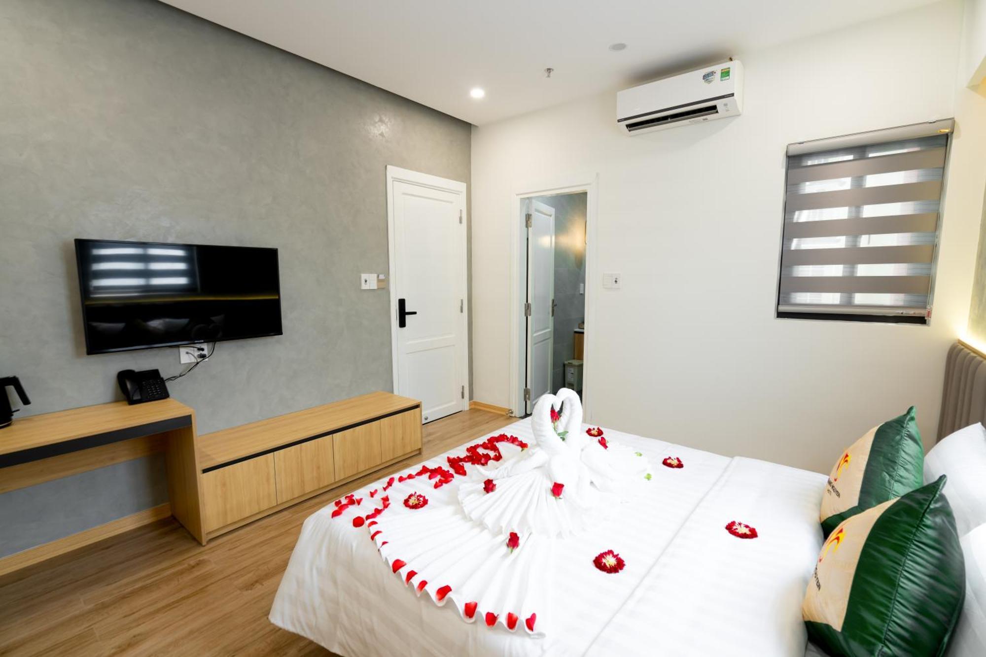 Trang Nguyen Hue Hotel エクステリア 写真