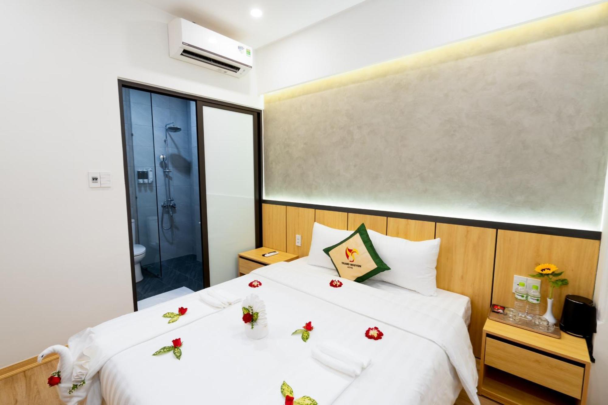 Trang Nguyen Hue Hotel エクステリア 写真